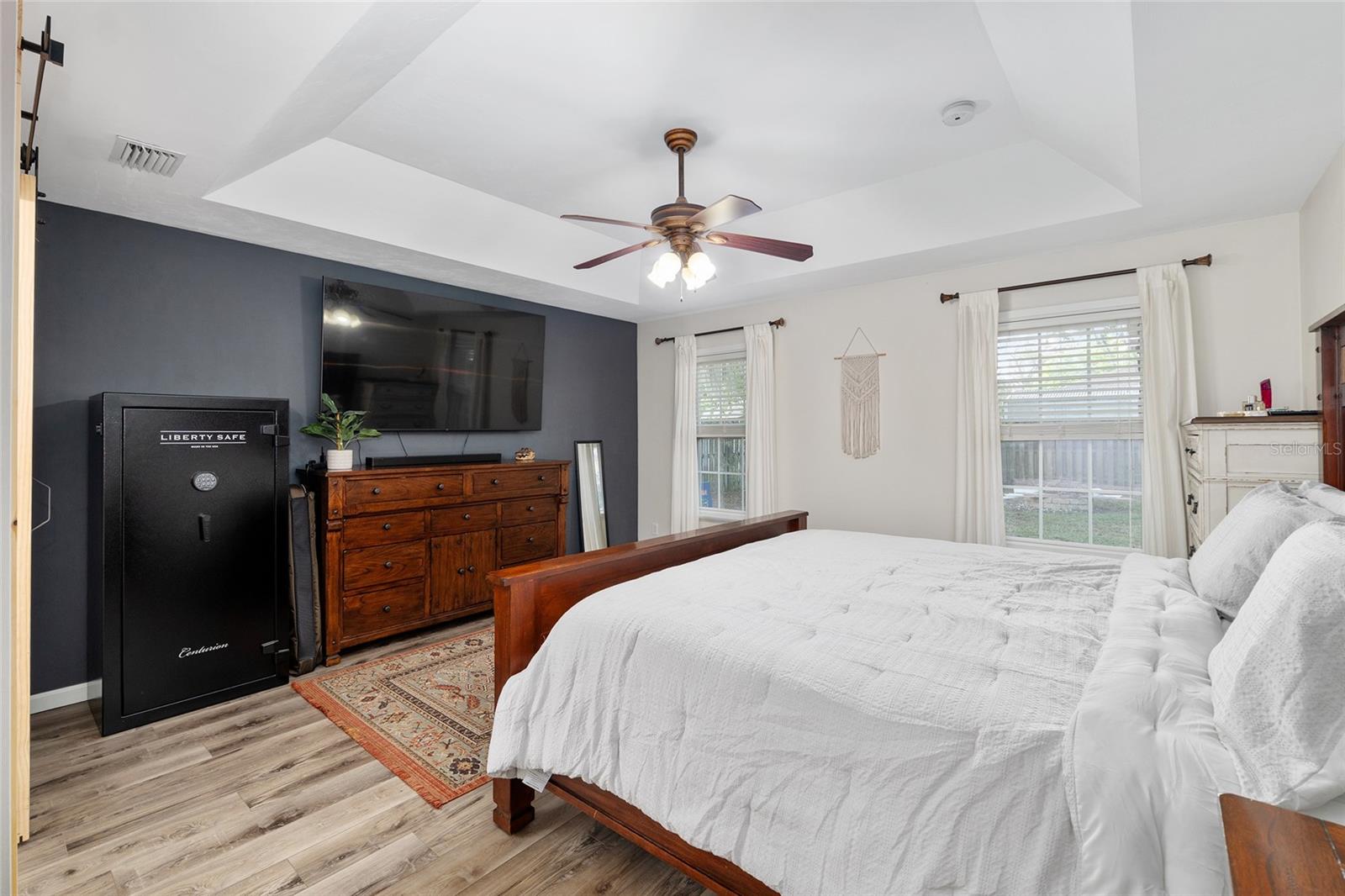 Image 33 of 68 For 25175 20th Avenue