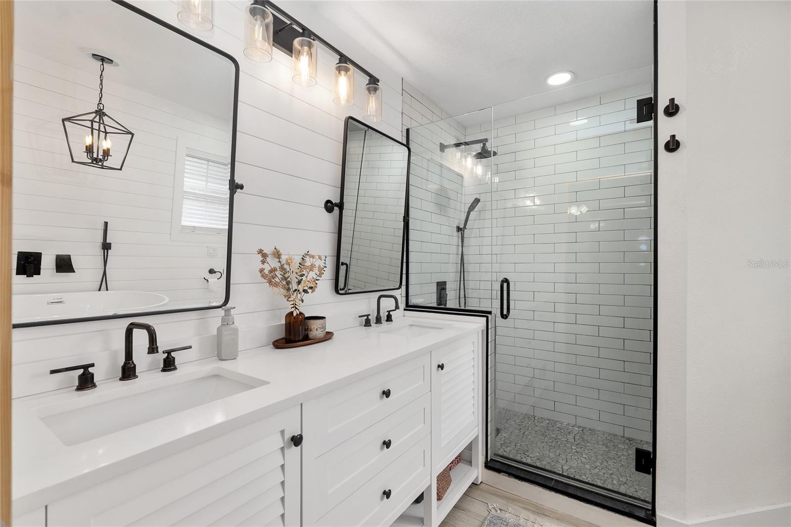 Image 37 of 68 For 25175 20th Avenue