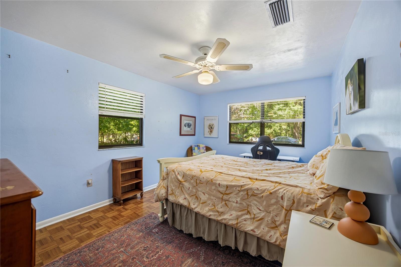 Image 29 of 64 For 5725 63rd Court