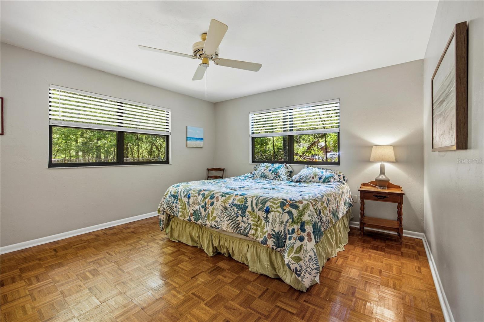 Image 33 of 64 For 5725 63rd Court