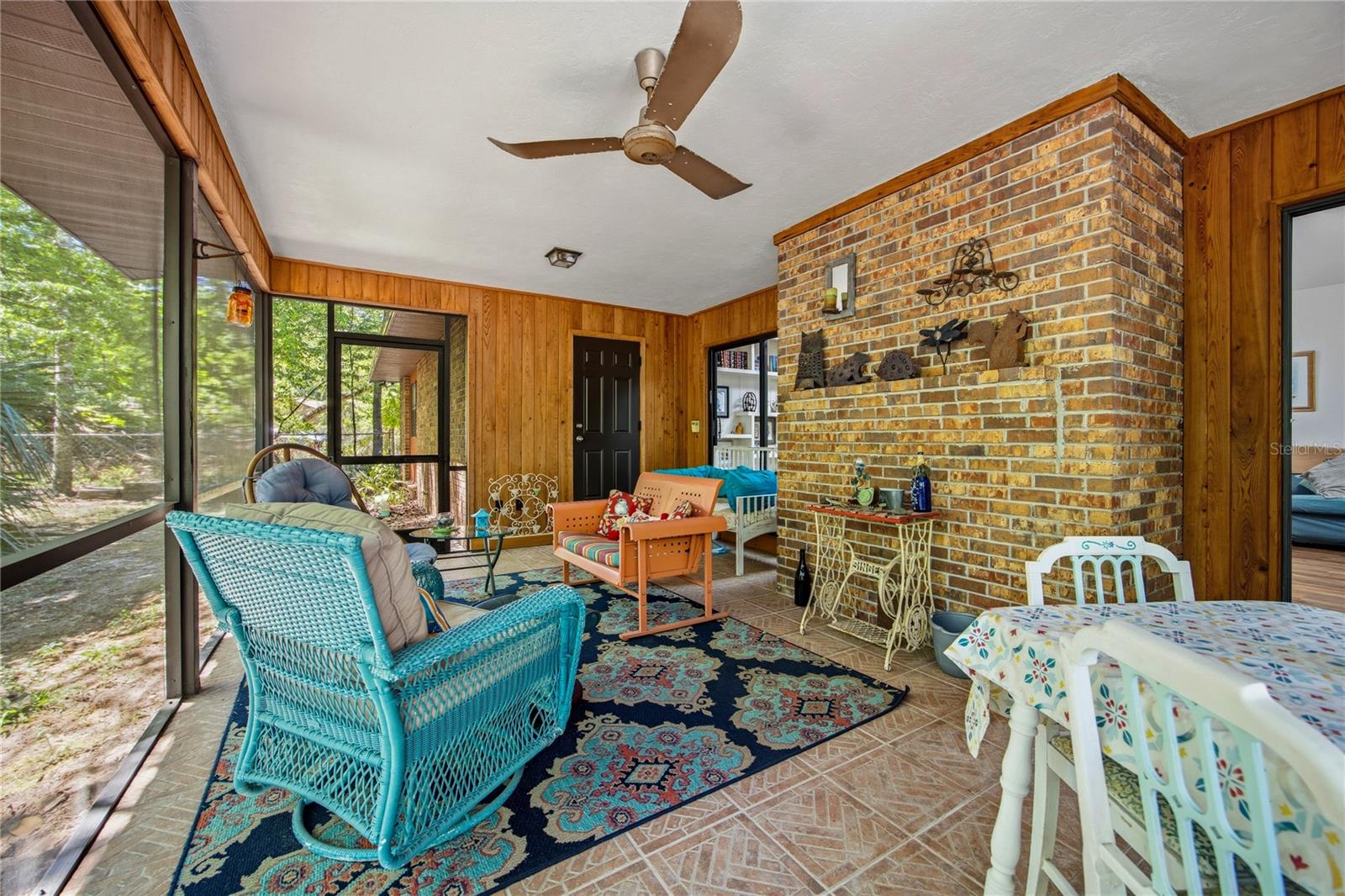 Image 41 of 64 For 5725 63rd Court