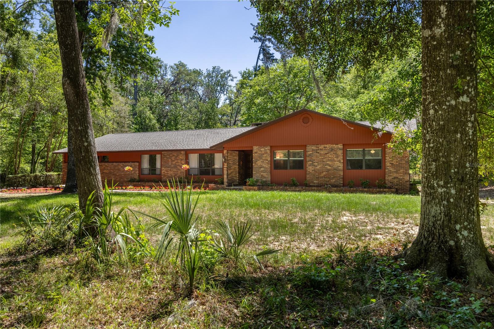 Image 7 of 64 For 5725 63rd Court