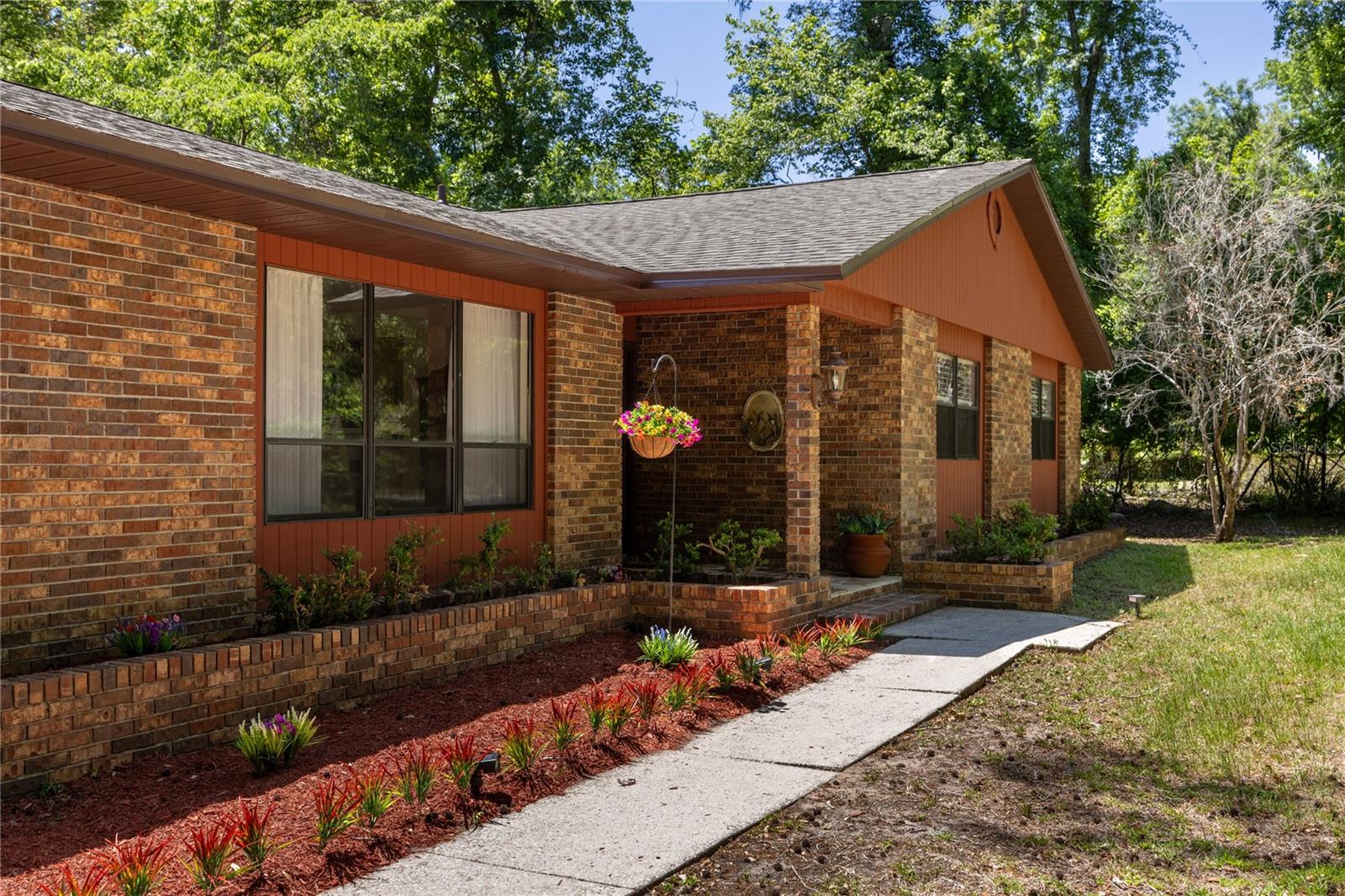 Image 9 of 64 For 5725 63rd Court