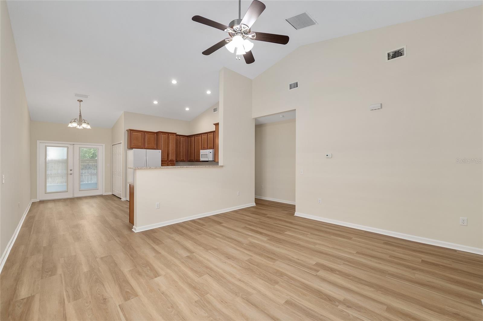 Image 11 of 52 For 2109 77th Avenue