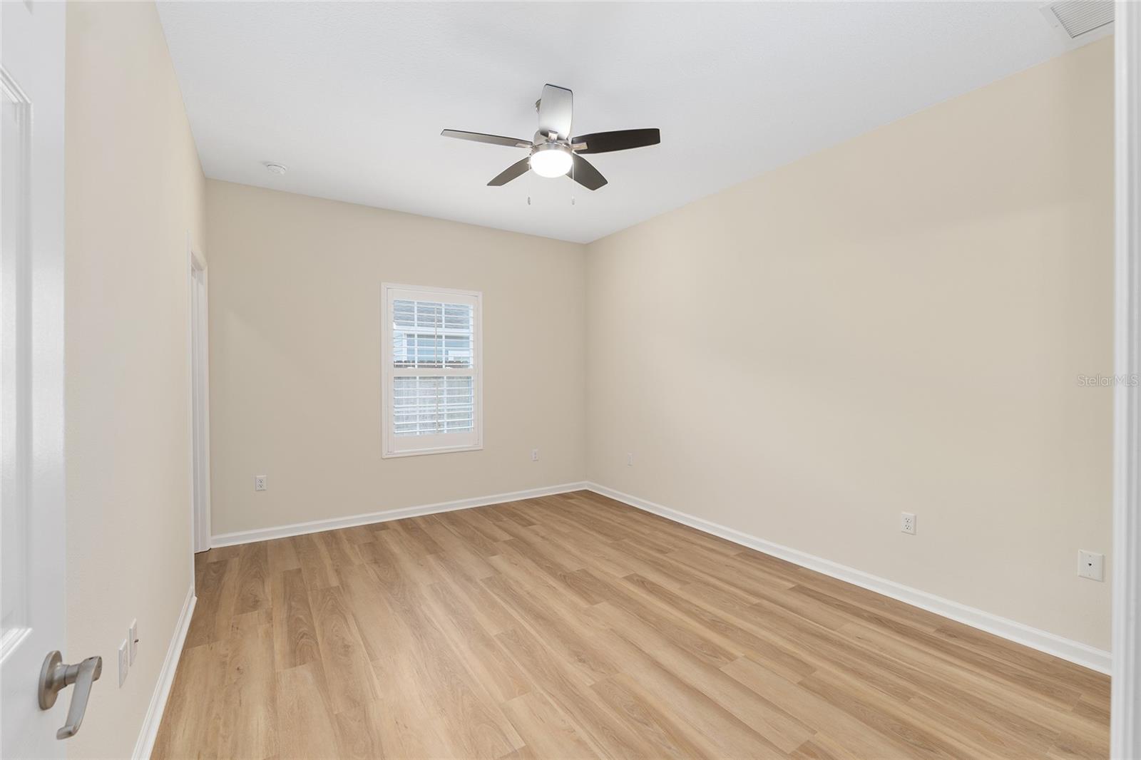 Image 21 of 52 For 2109 77th Avenue