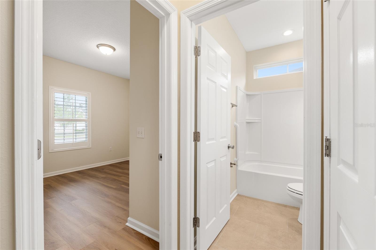 Image 30 of 52 For 2109 77th Avenue