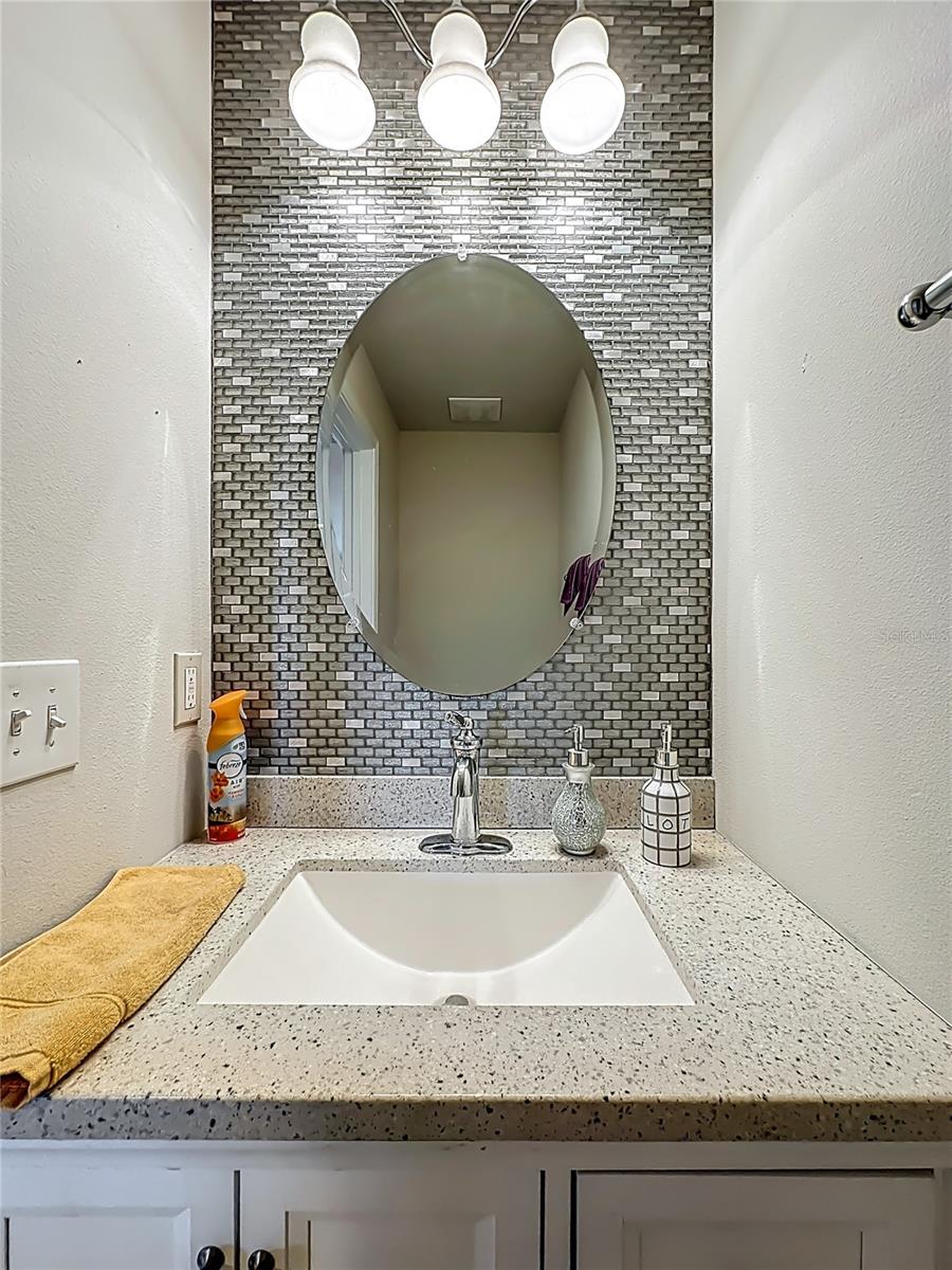 Image 22 of 71 For 14160 Mahogany Avenue