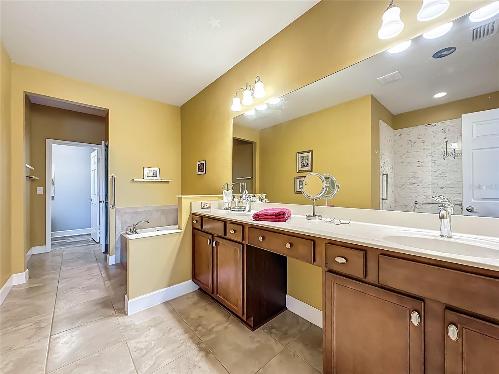 Image 36 of 71 For 14160 Mahogany Avenue