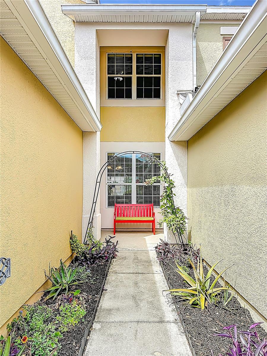 Image 4 of 71 For 14160 Mahogany Avenue