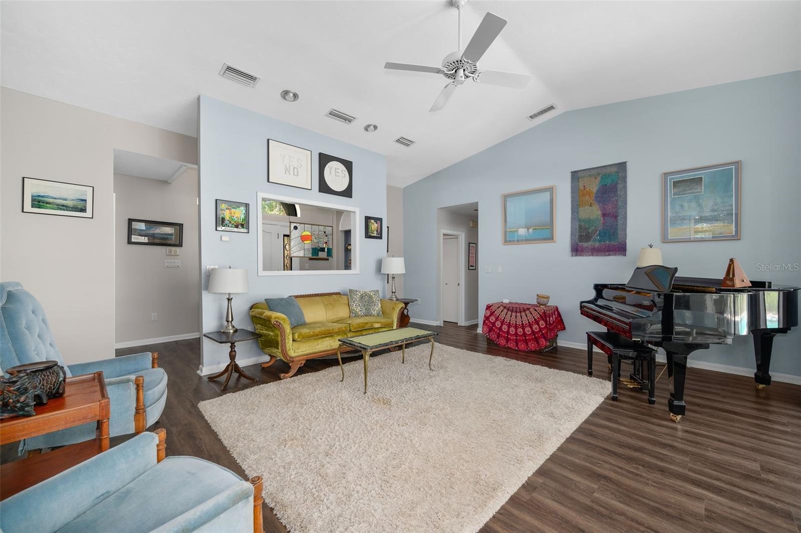 Image 11 of 73 For 9923 2nd Place