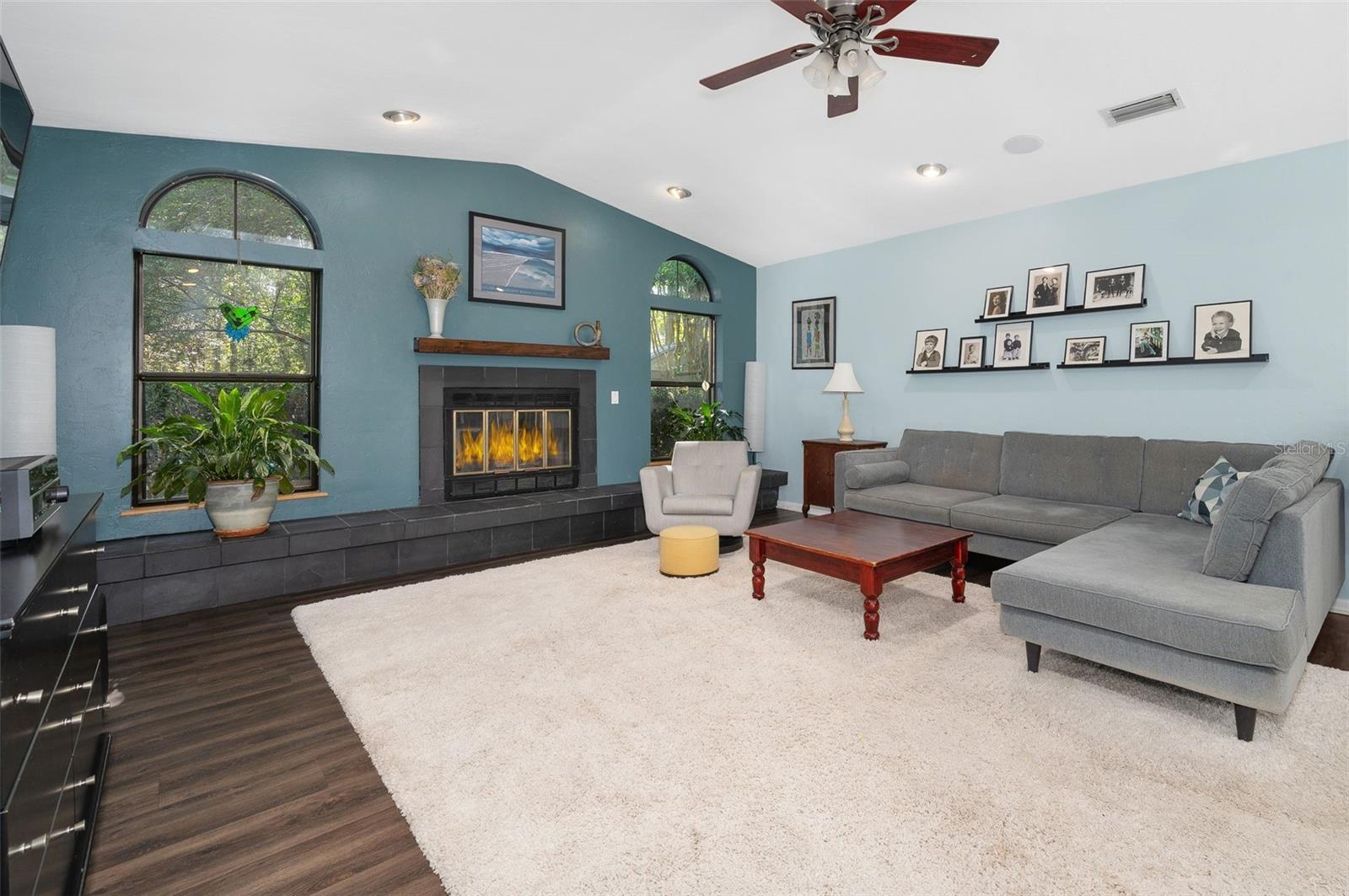 Image 15 of 73 For 9923 2nd Place