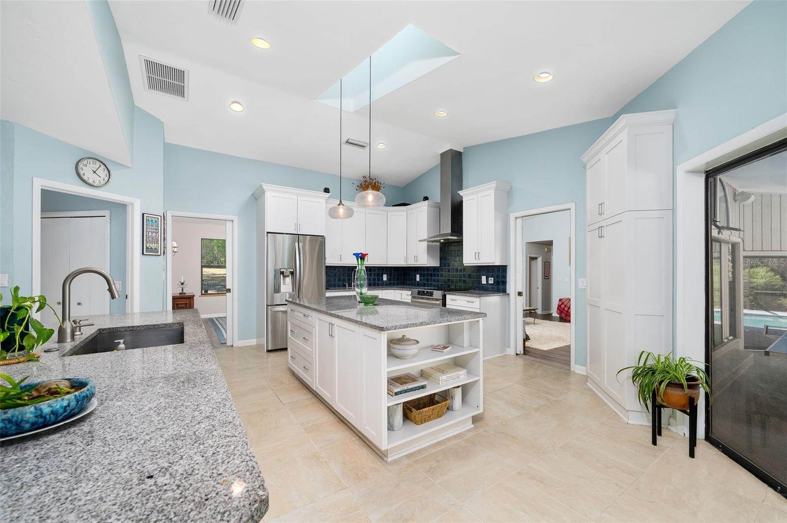 Image 18 of 73 For 9923 2nd Place