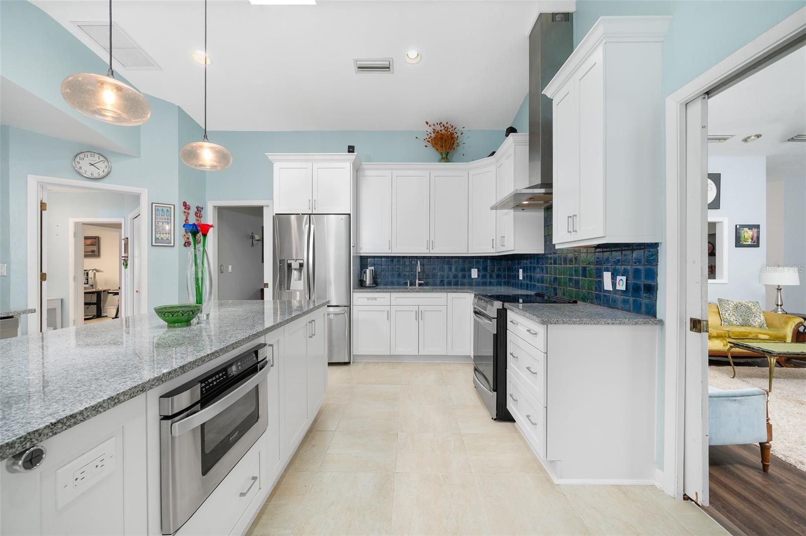 Image 19 of 73 For 9923 2nd Place