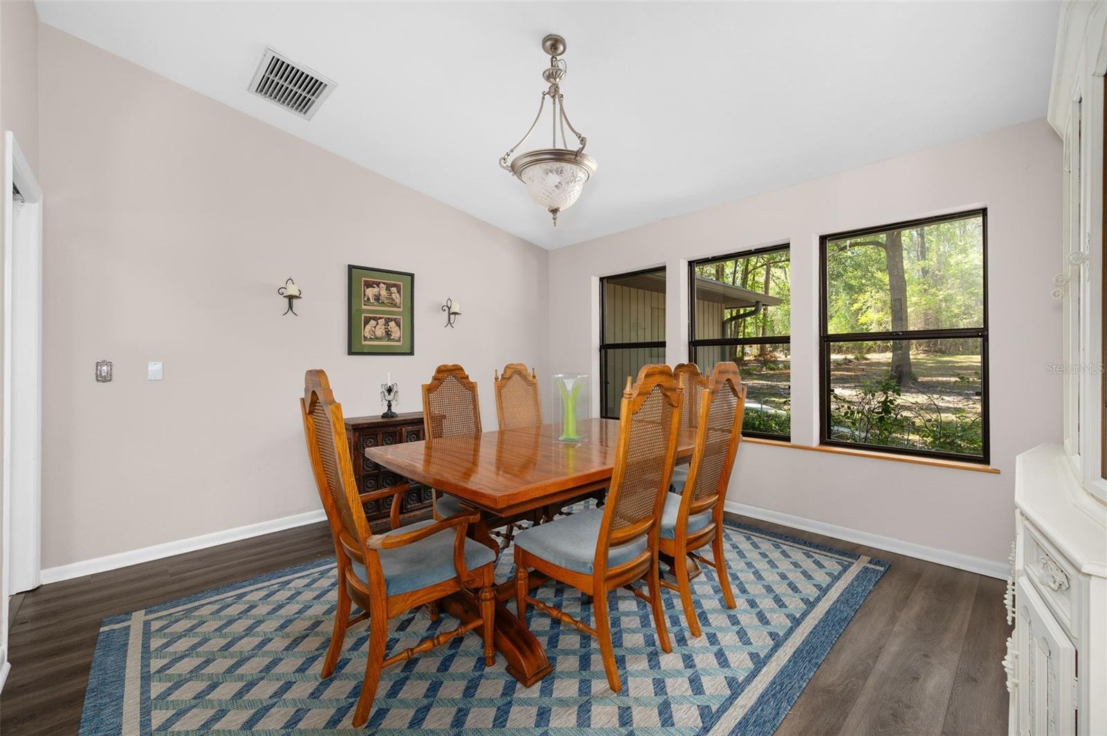 Image 22 of 73 For 9923 2nd Place