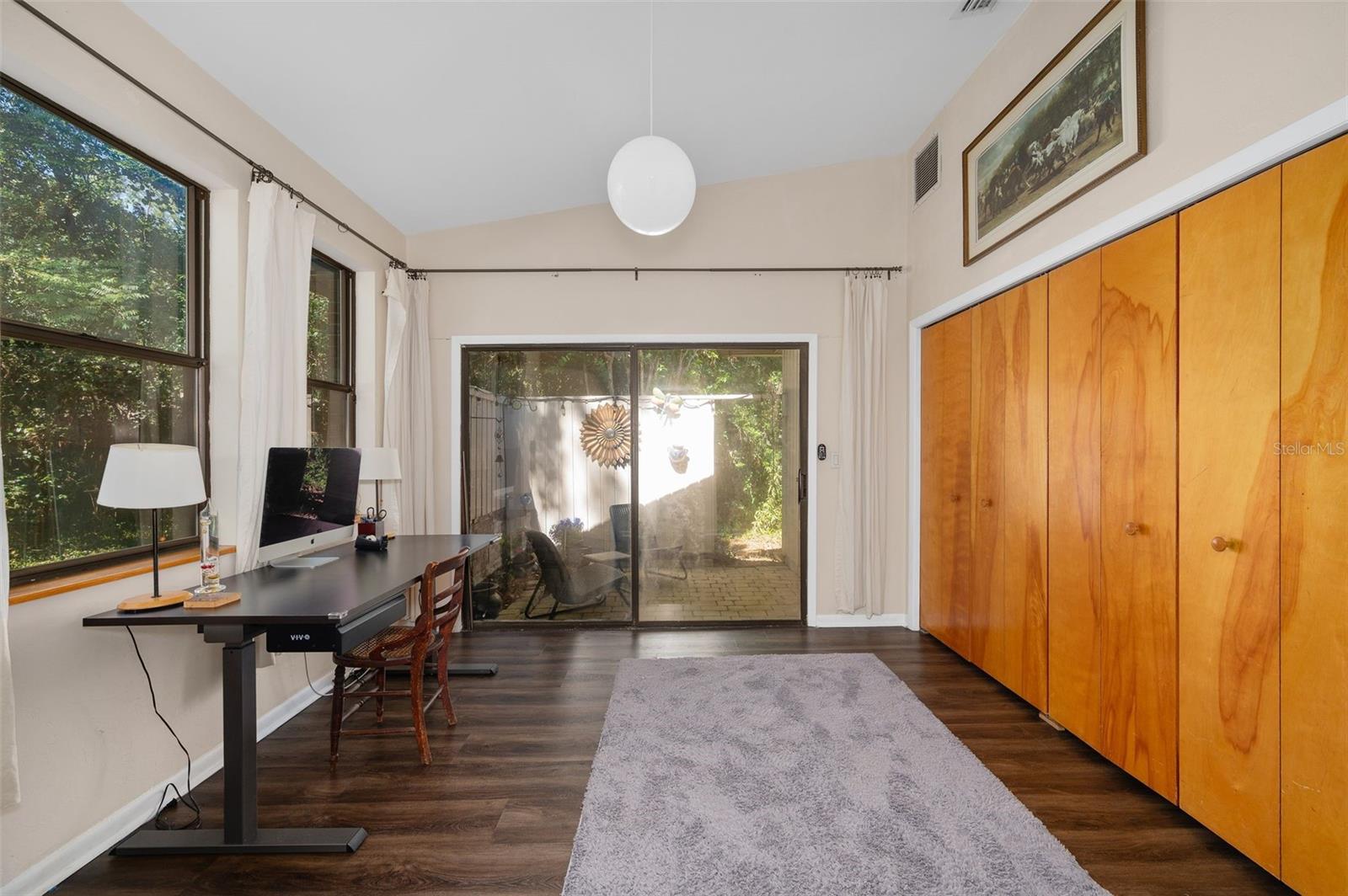 Image 35 of 73 For 9923 2nd Place