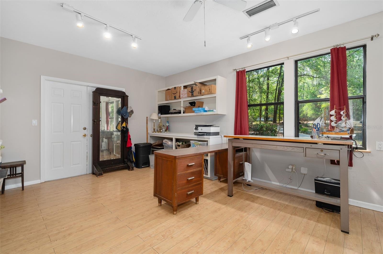 Image 45 of 73 For 9923 2nd Place