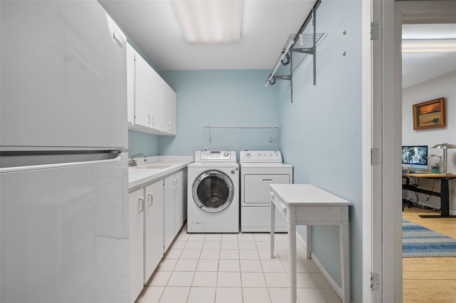 Image 48 of 73 For 9923 2nd Place