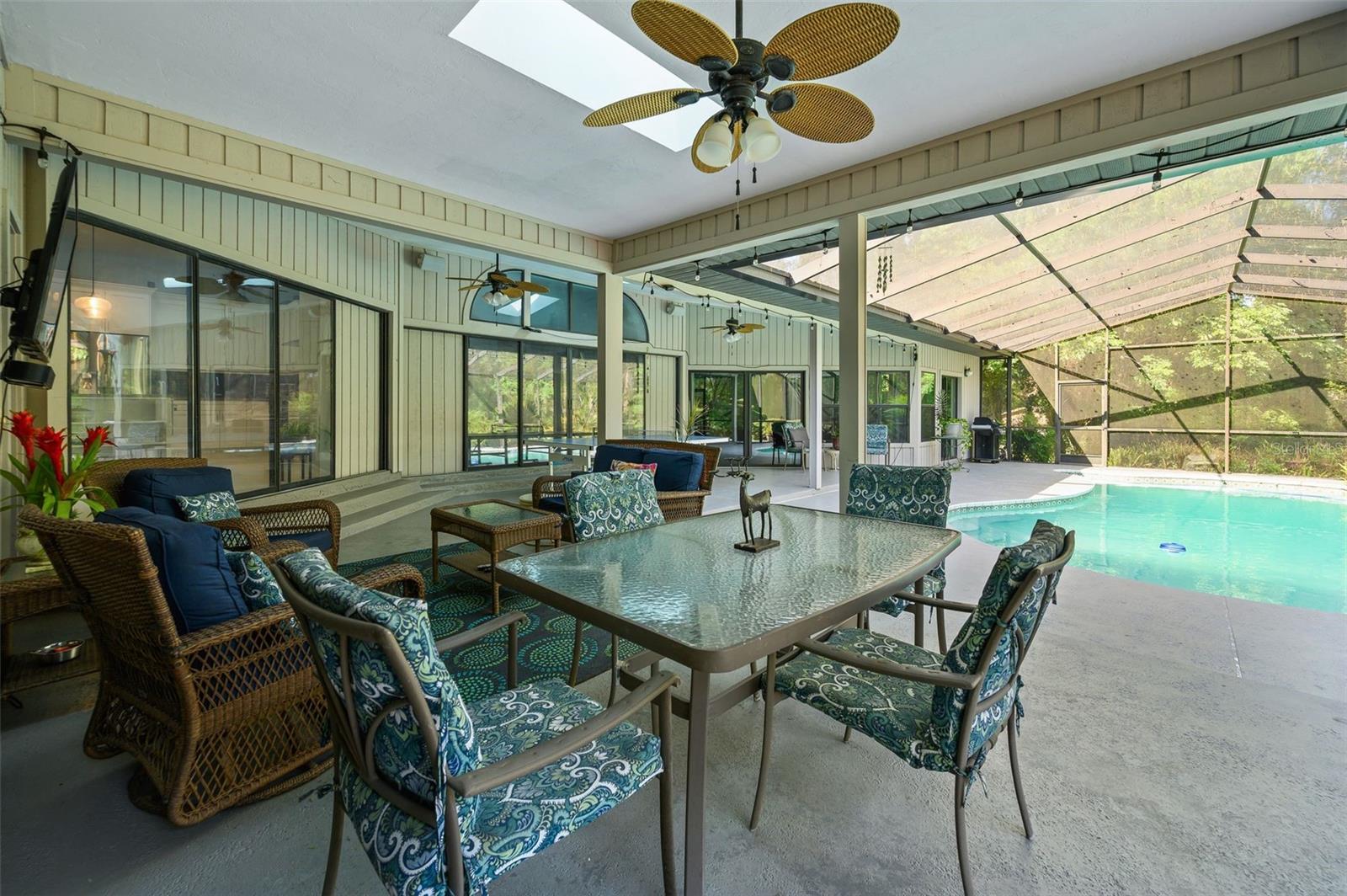 Image 58 of 73 For 9923 2nd Place