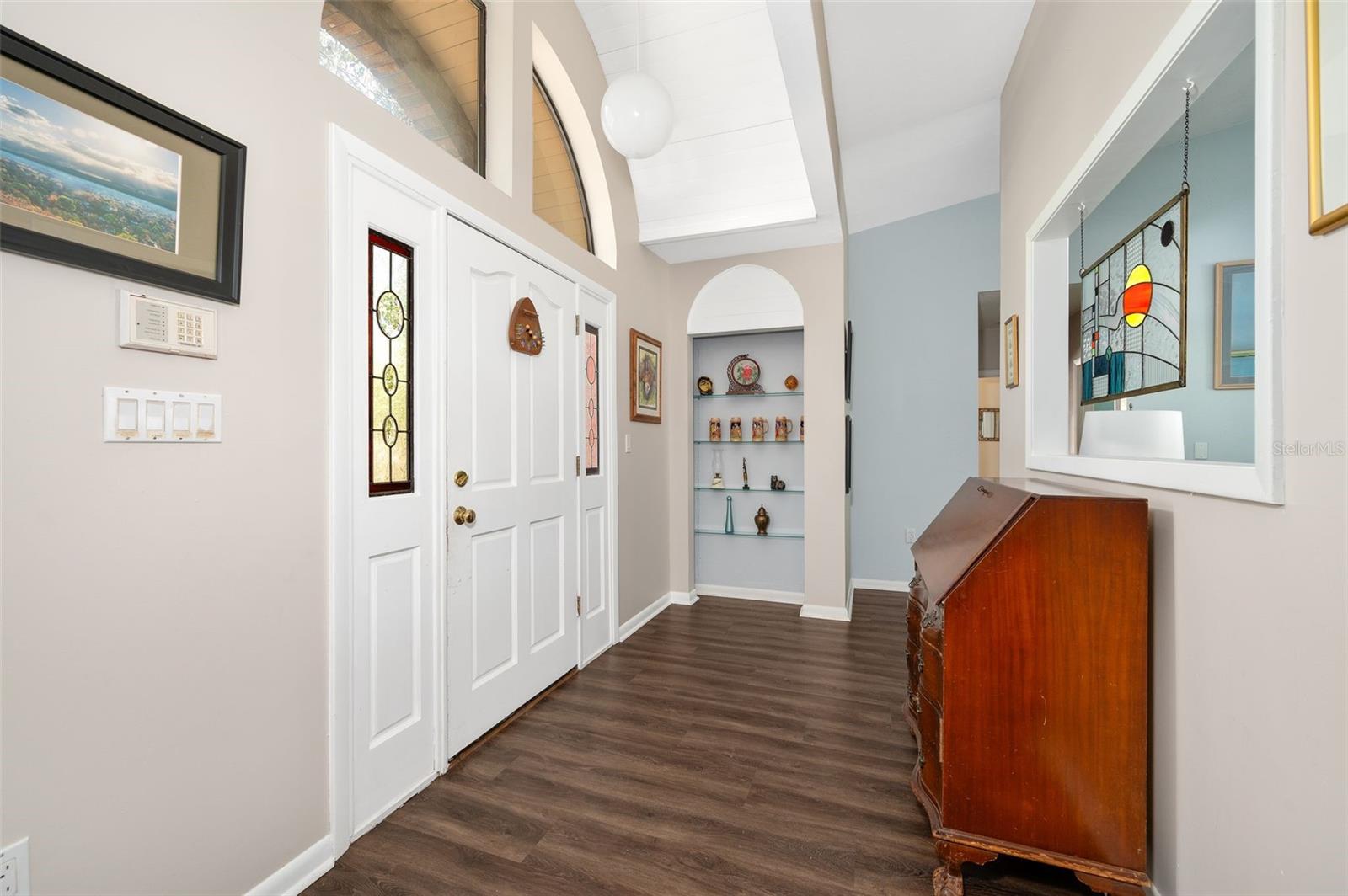 Image 6 of 73 For 9923 2nd Place