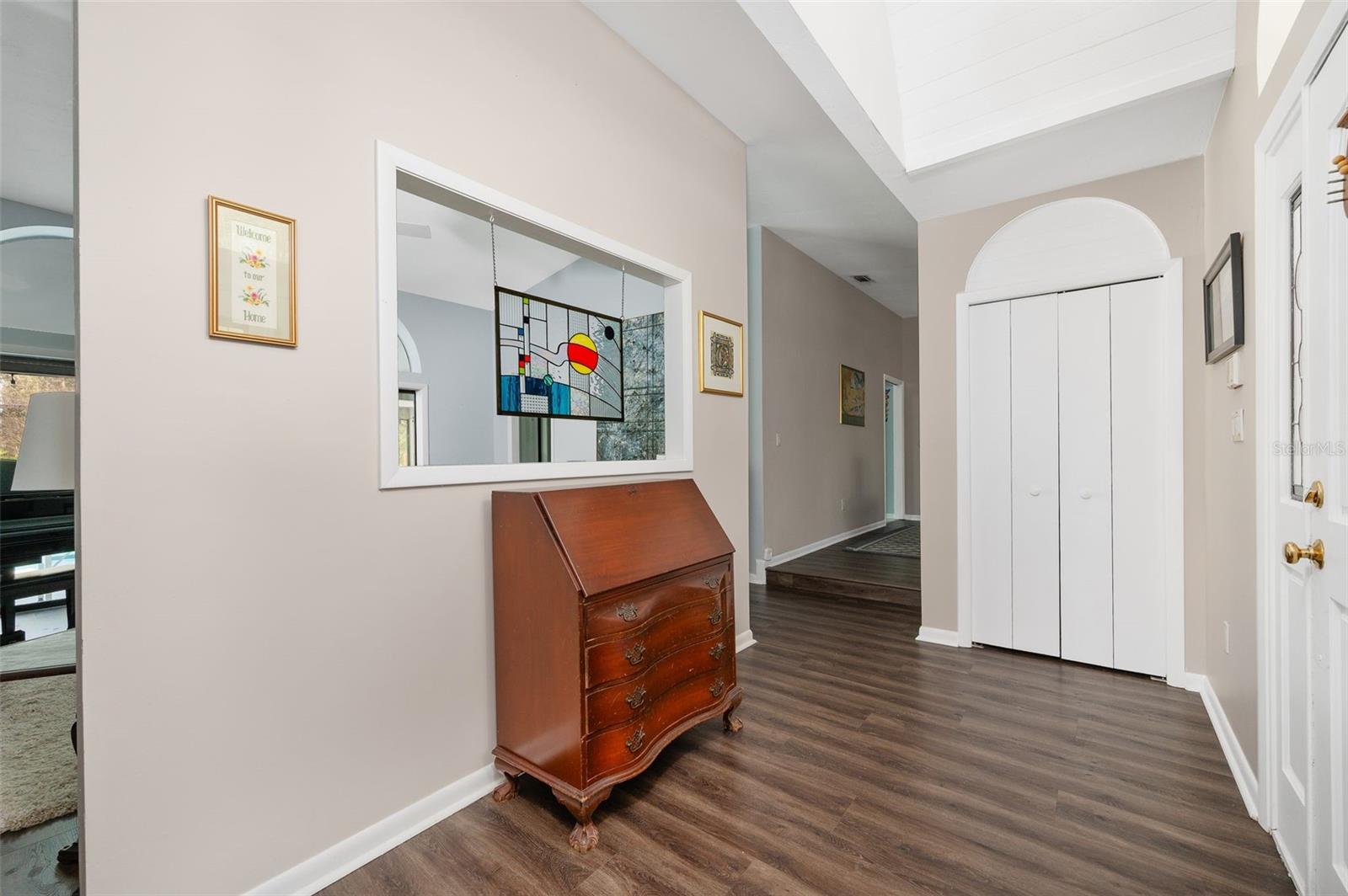 Image 7 of 73 For 9923 2nd Place