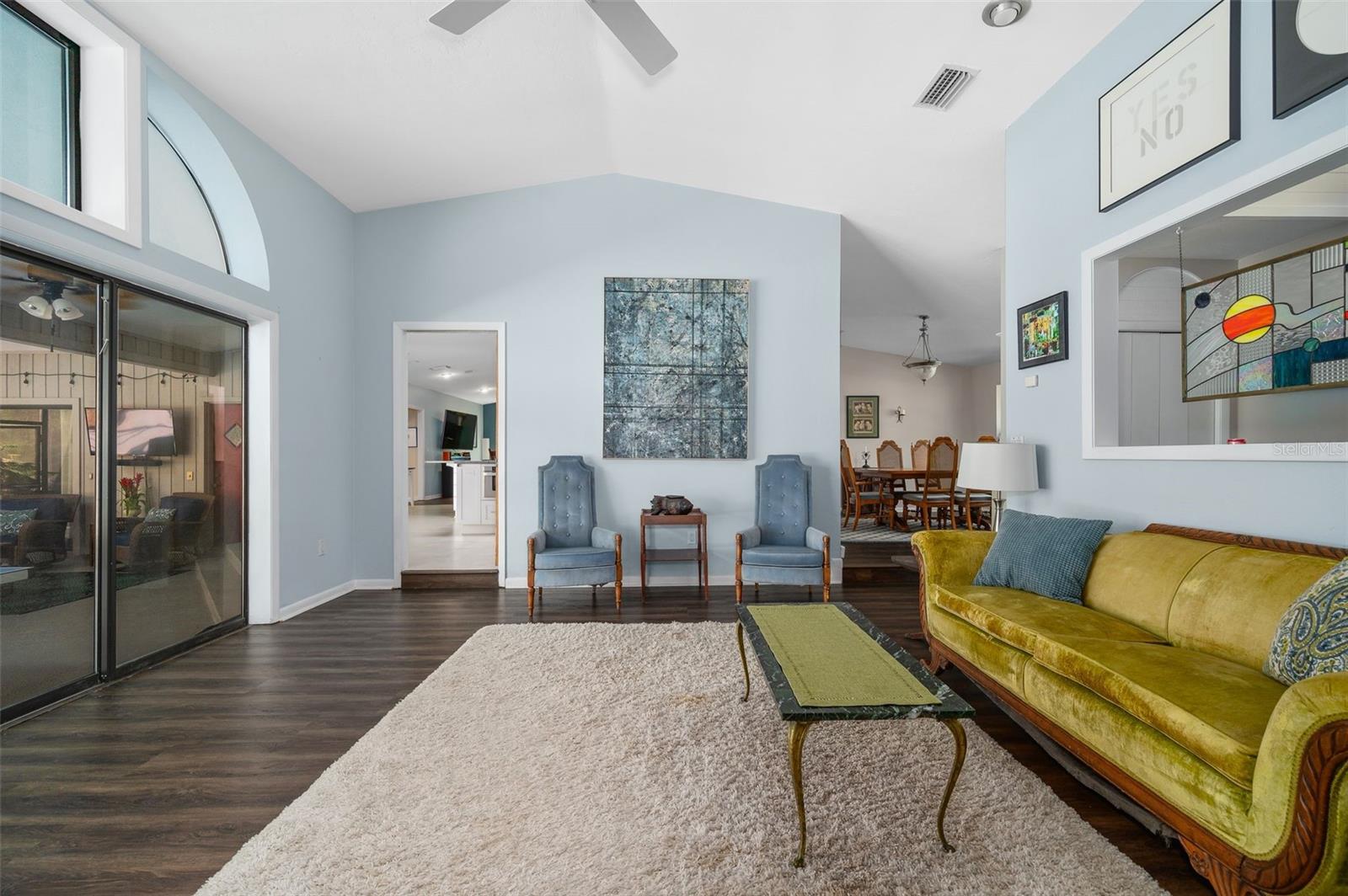 Image 9 of 73 For 9923 2nd Place