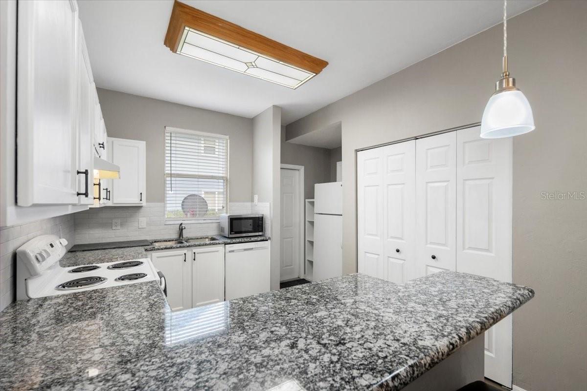 Image 10 of 24 For 3920 20th Avenue 1309