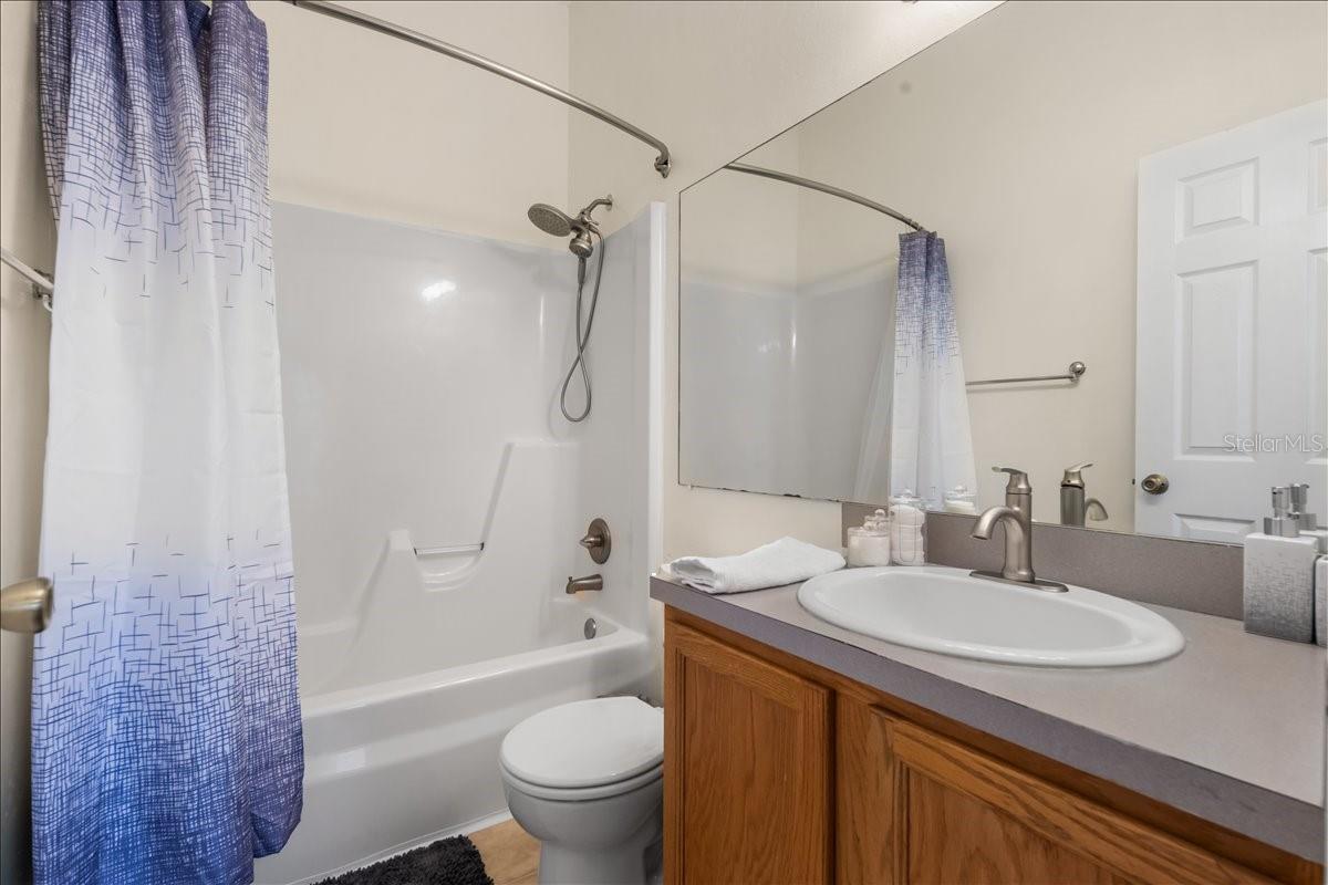 Image 19 of 24 For 3920 20th Avenue 1309