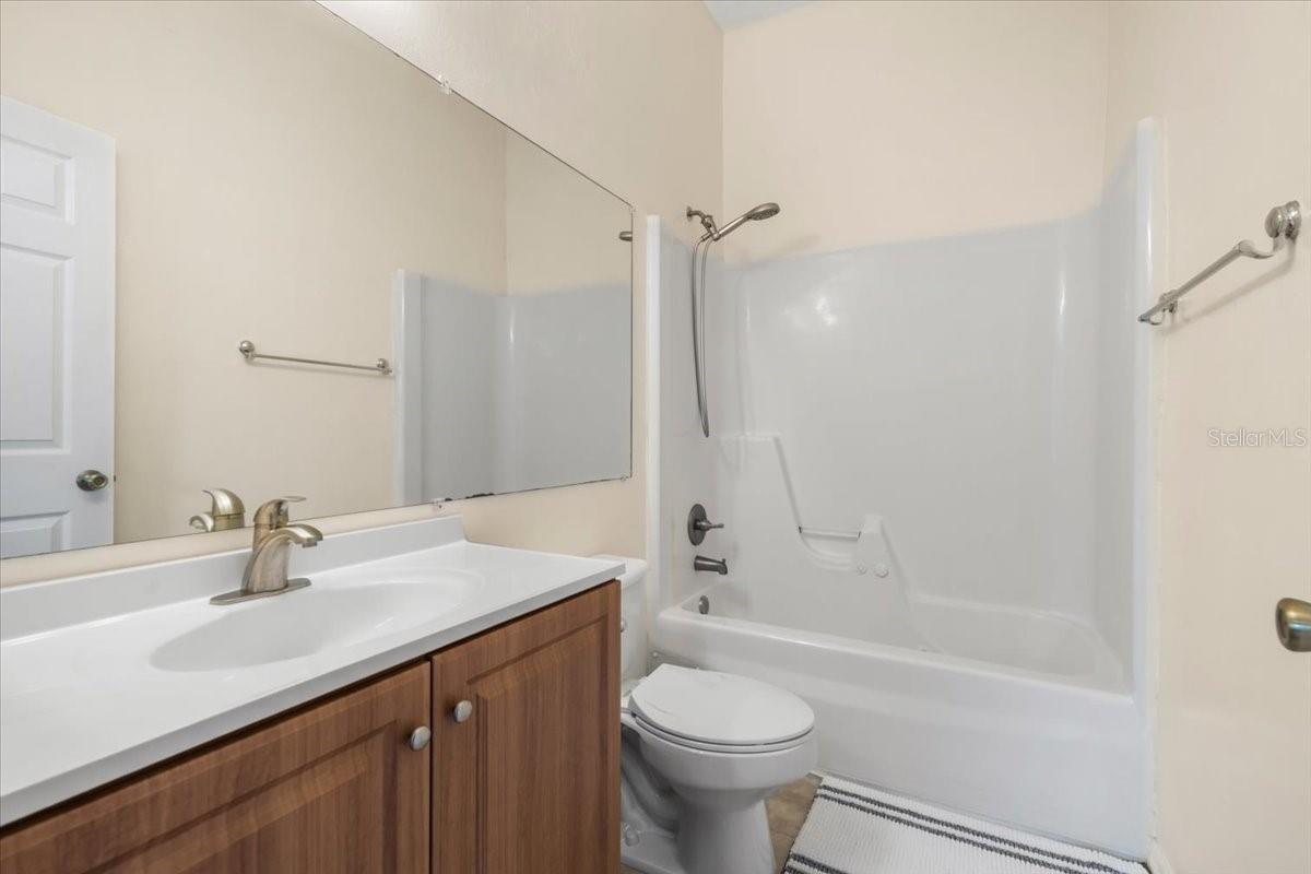 Image 22 of 24 For 3920 20th Avenue 1309