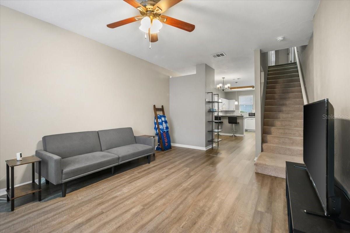 Image 3 of 24 For 3920 20th Avenue 1309