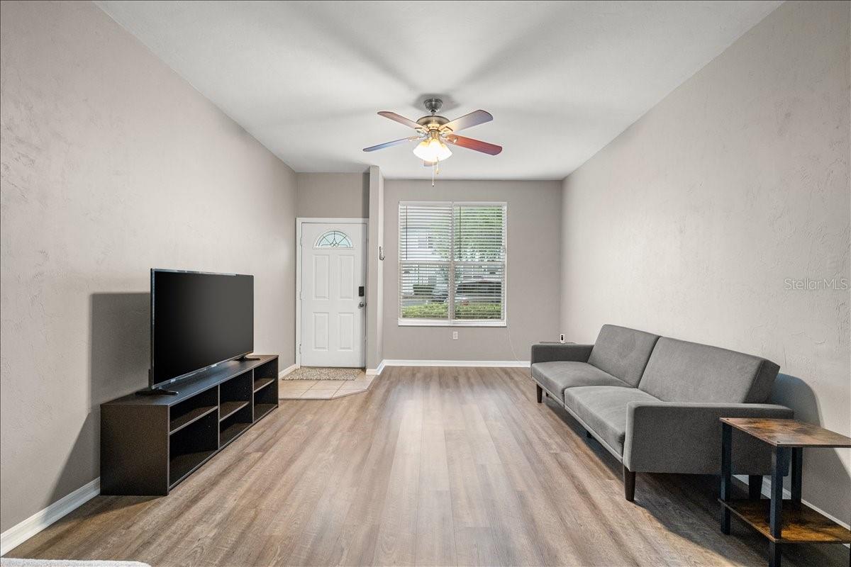 Image 5 of 24 For 3920 20th Avenue 1309