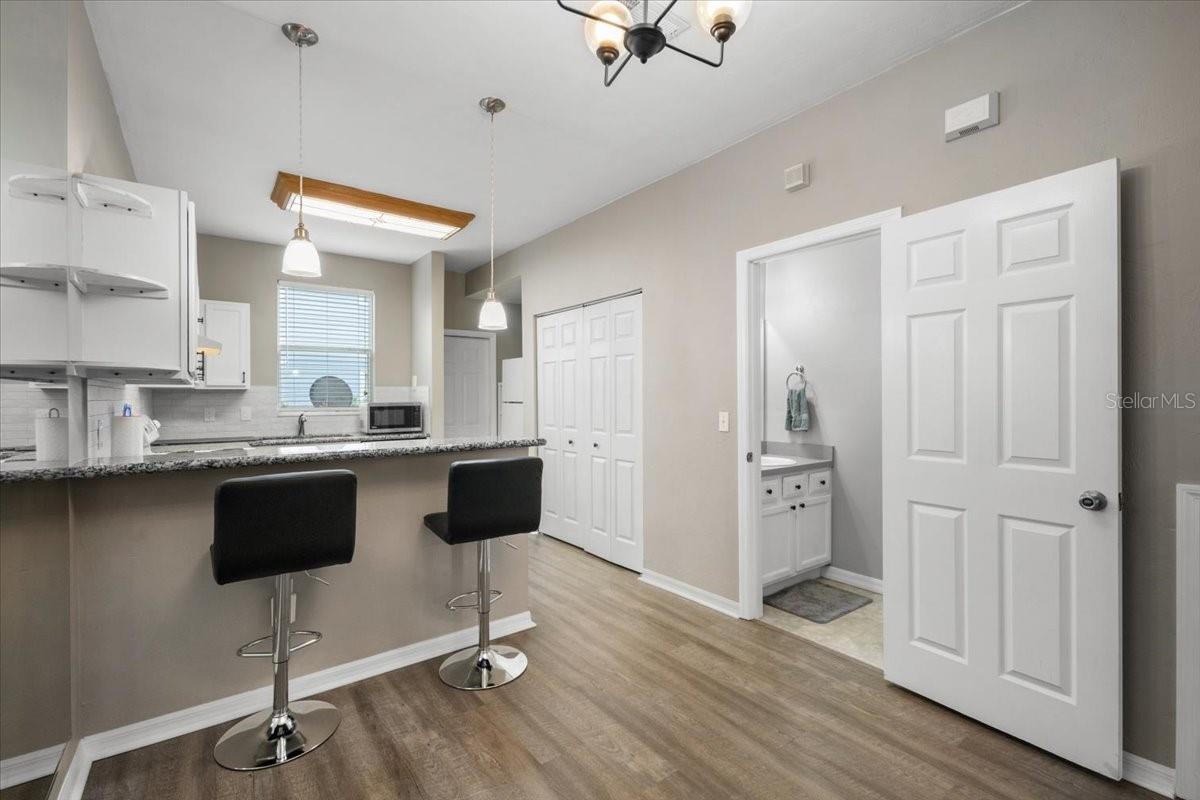 Image 7 of 24 For 3920 20th Avenue 1309