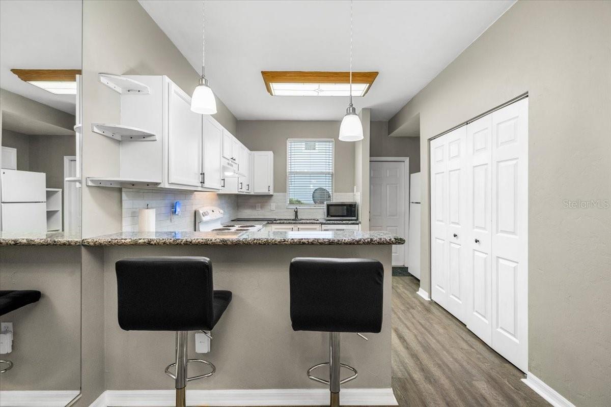 Image 9 of 24 For 3920 20th Avenue 1309