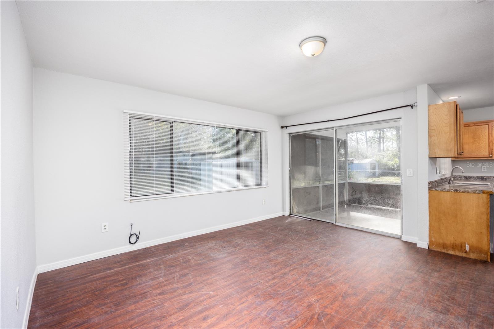 Image 24 of 35 For 1135 24th Terrace