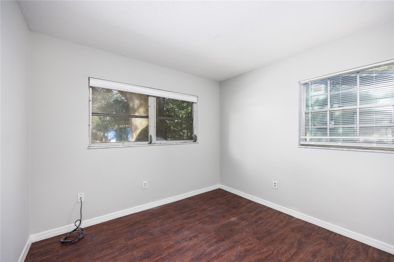 Image 28 of 35 For 1135 24th Terrace