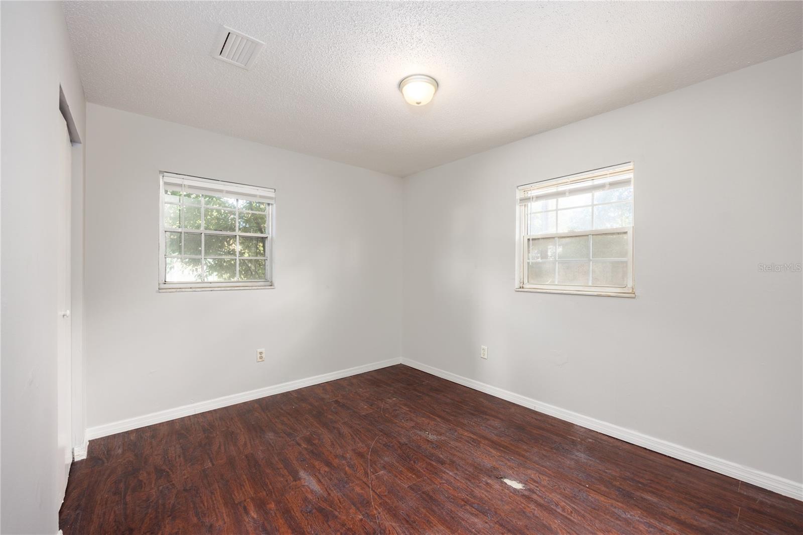 Image 29 of 35 For 1135 24th Terrace