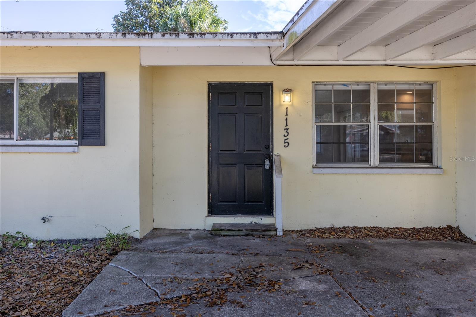 Image 7 of 35 For 1135 24th Terrace