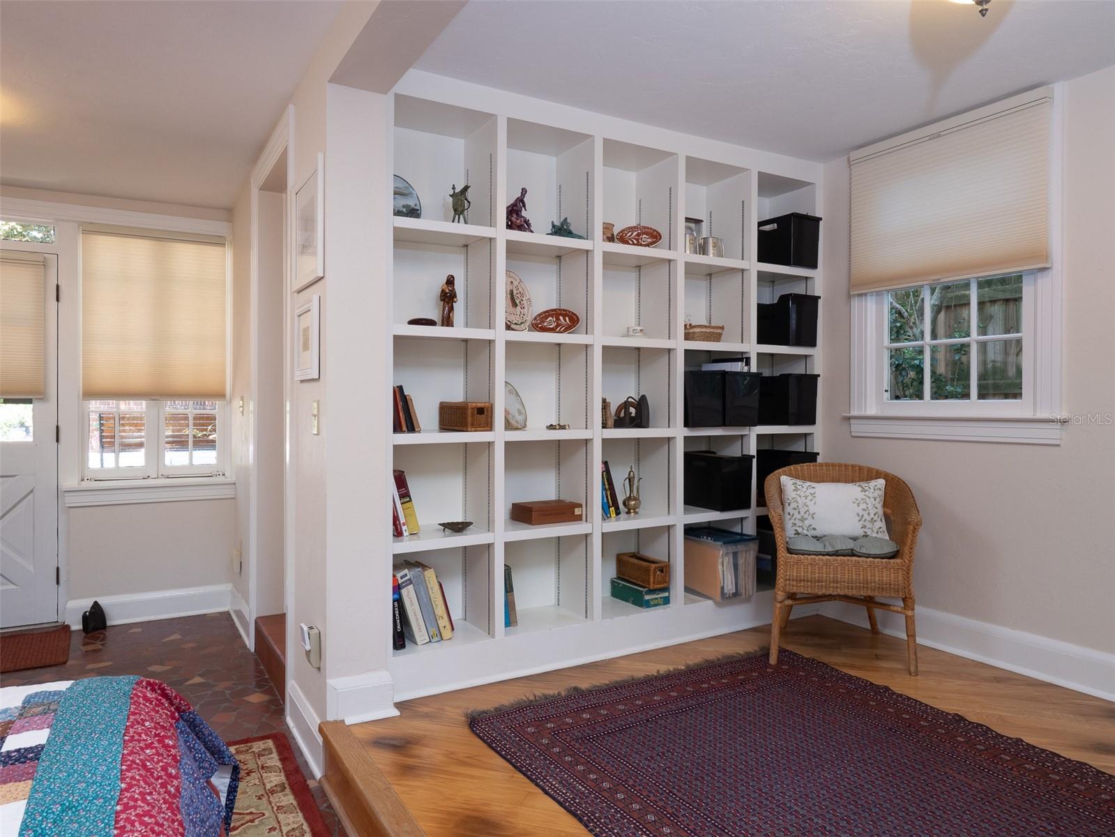 Image 21 of 35 For 2236 7th Lane