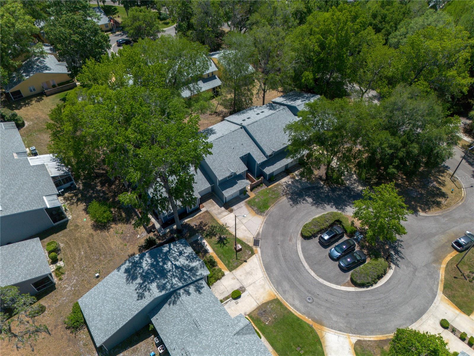 Image 3 of 27 For 419 50th Boulevard 805