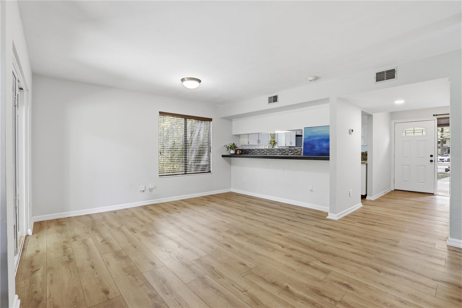 Image 5 of 31 For 4417 Black Forest Way