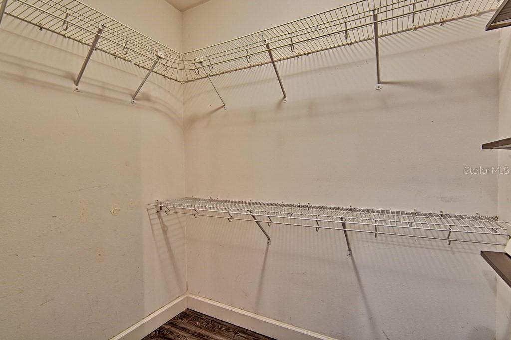 Image 16 of 39 For 9880 110th Street