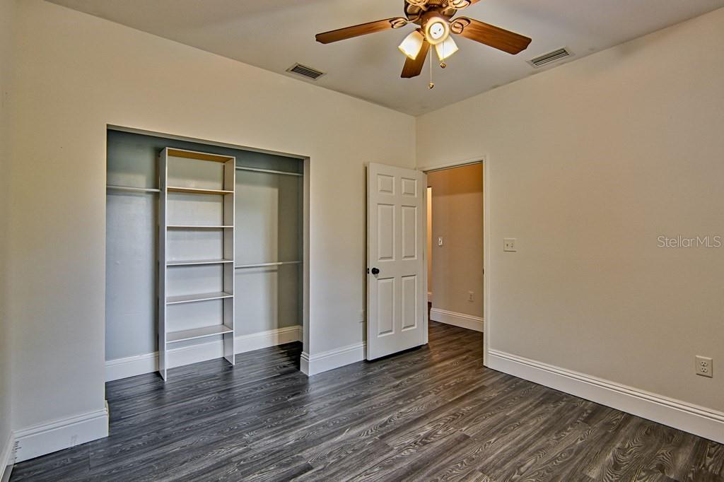 Image 18 of 39 For 9880 110th Street