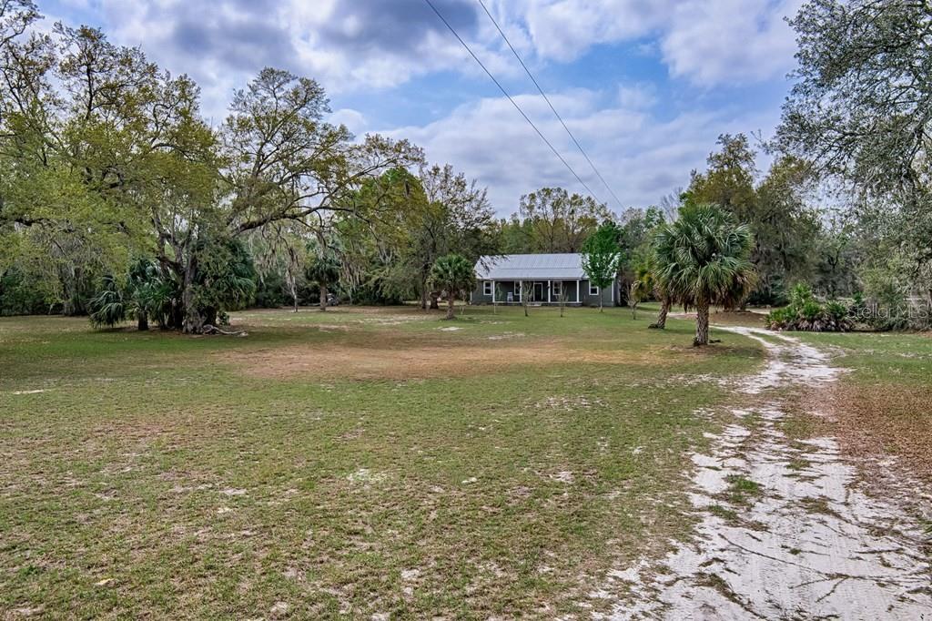 Image 32 of 39 For 9880 110th Street