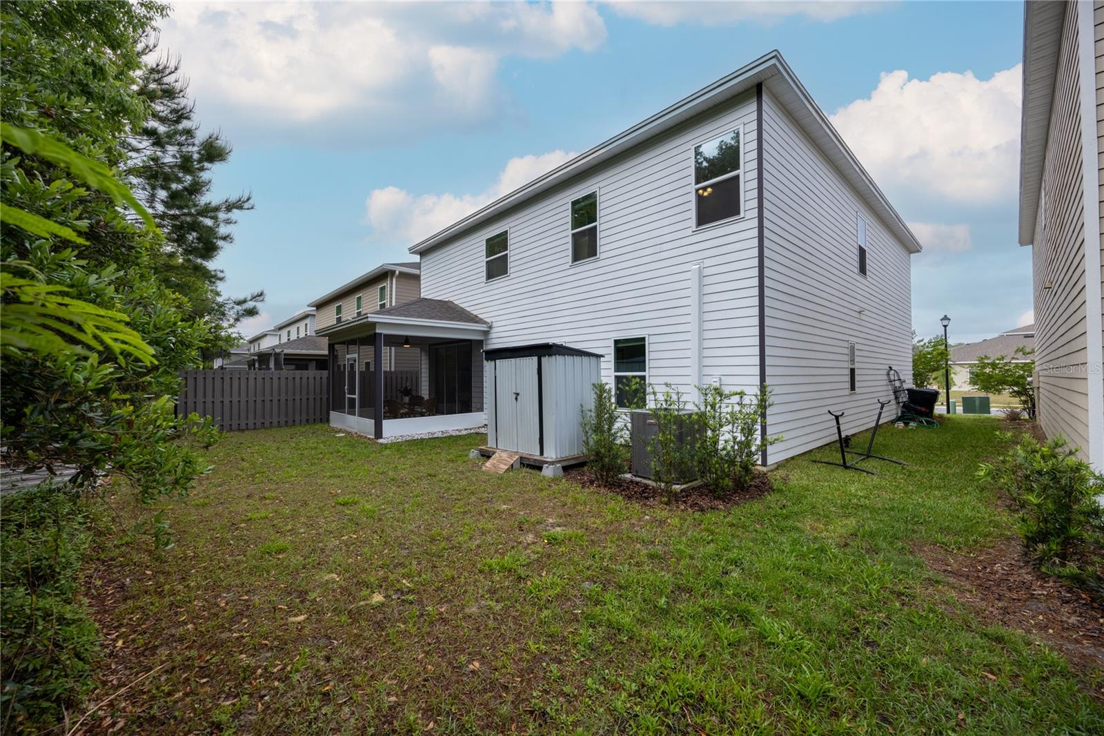 Image 32 of 61 For 1197 133rd Way