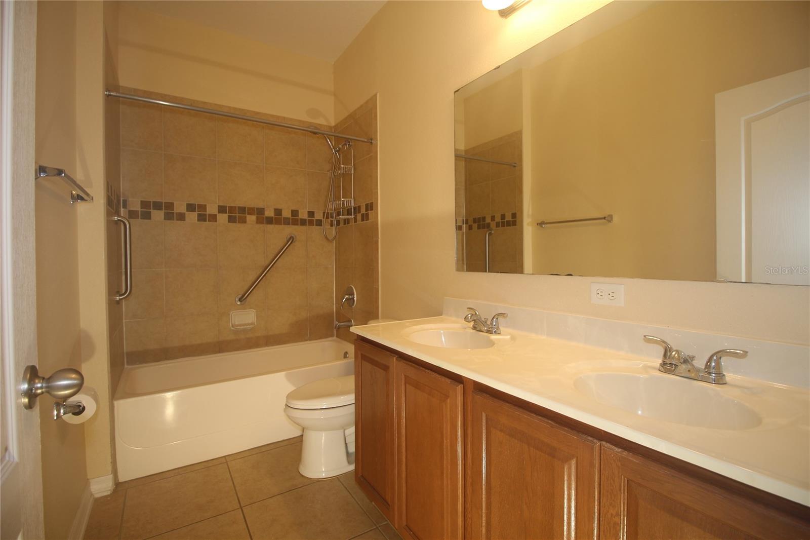 Image 23 of 30 For 2803 Moonstone Bend