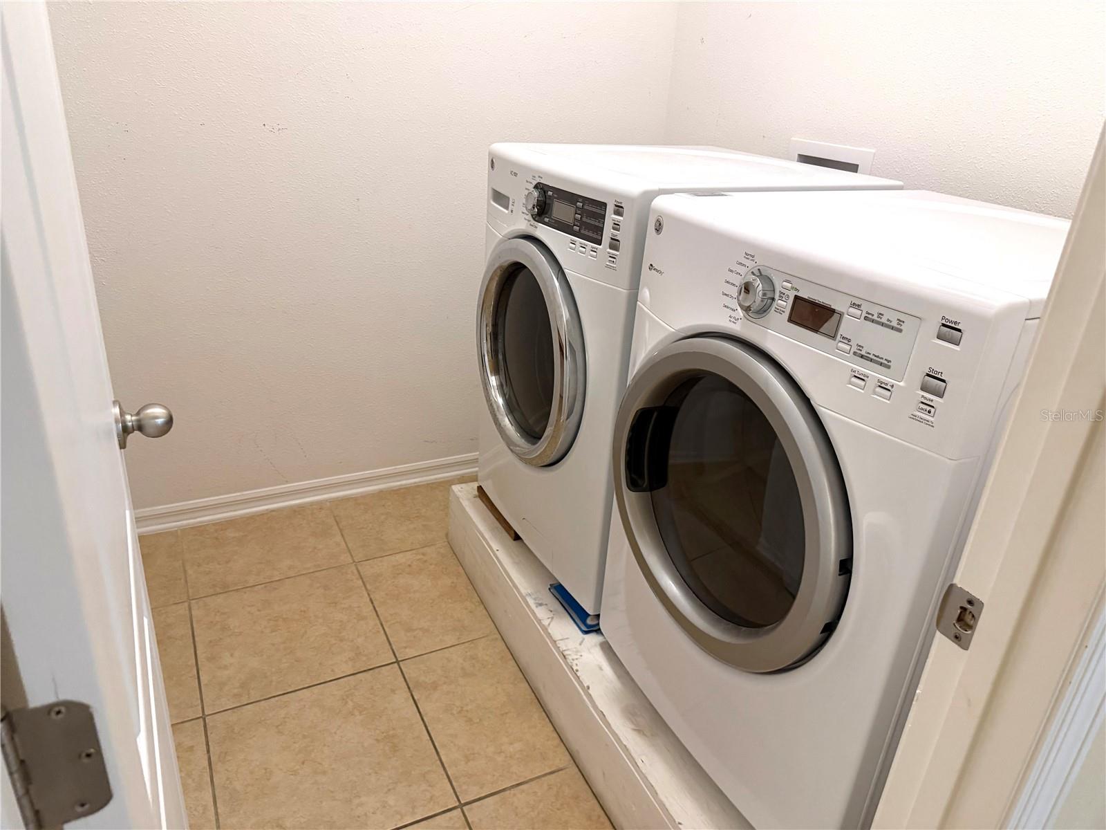 Image 24 of 30 For 2803 Moonstone Bend