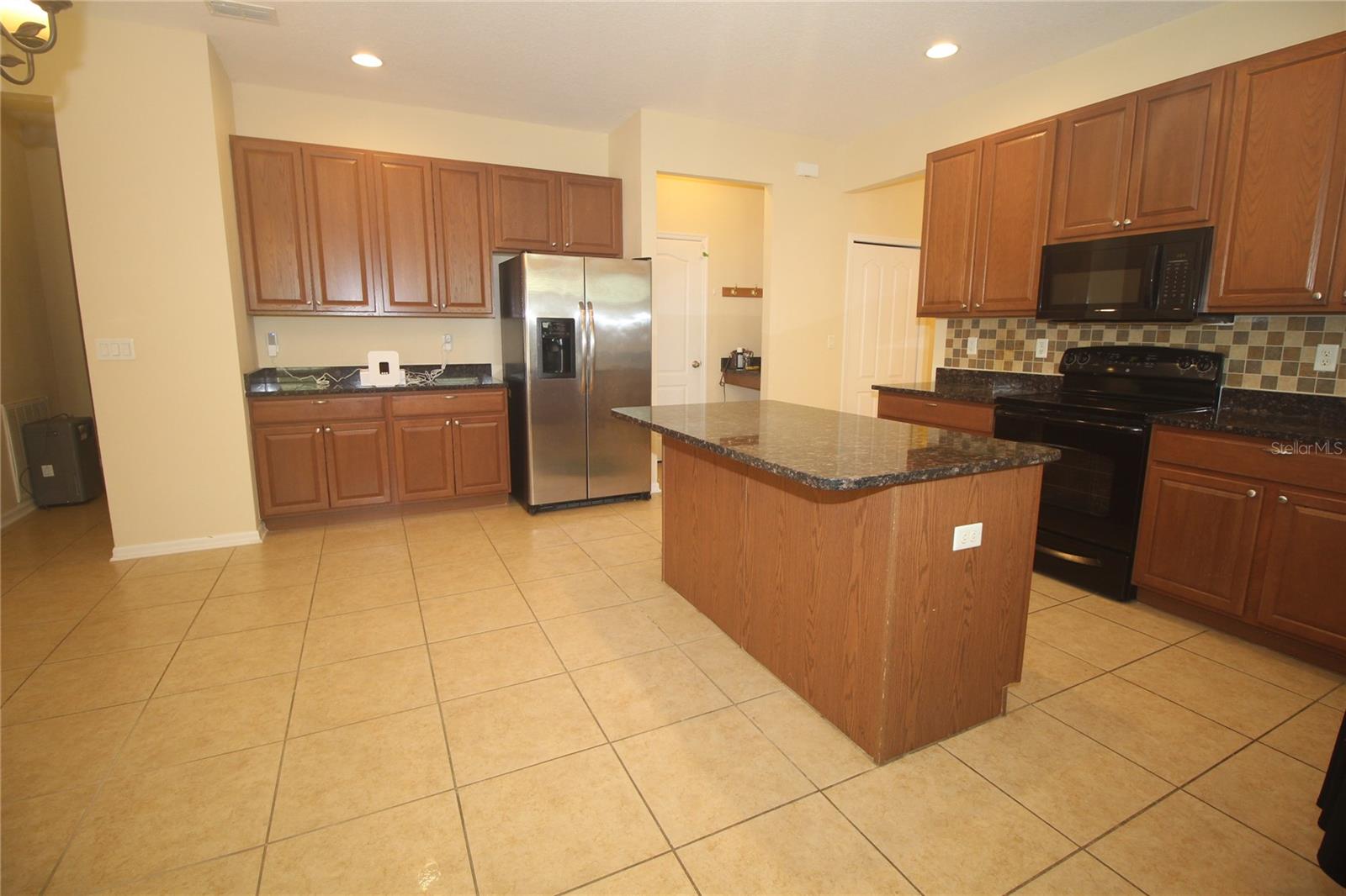 Image 6 of 30 For 2803 Moonstone Bend