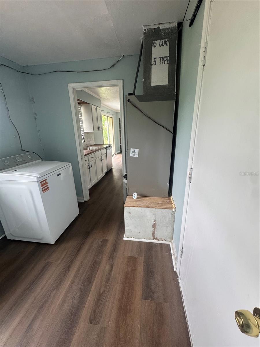 Image 6 of 23 For 26550 4th Road