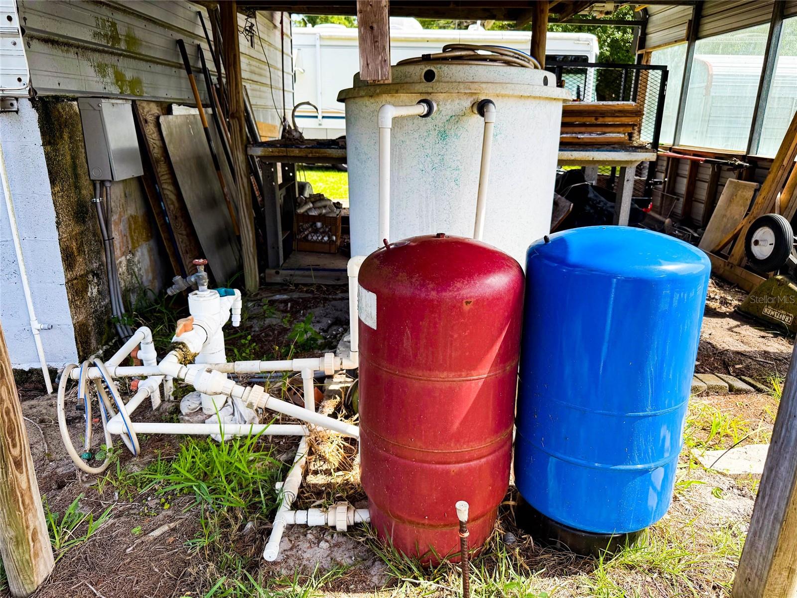 Image 36 of 53 For 104 Waterway Avenue