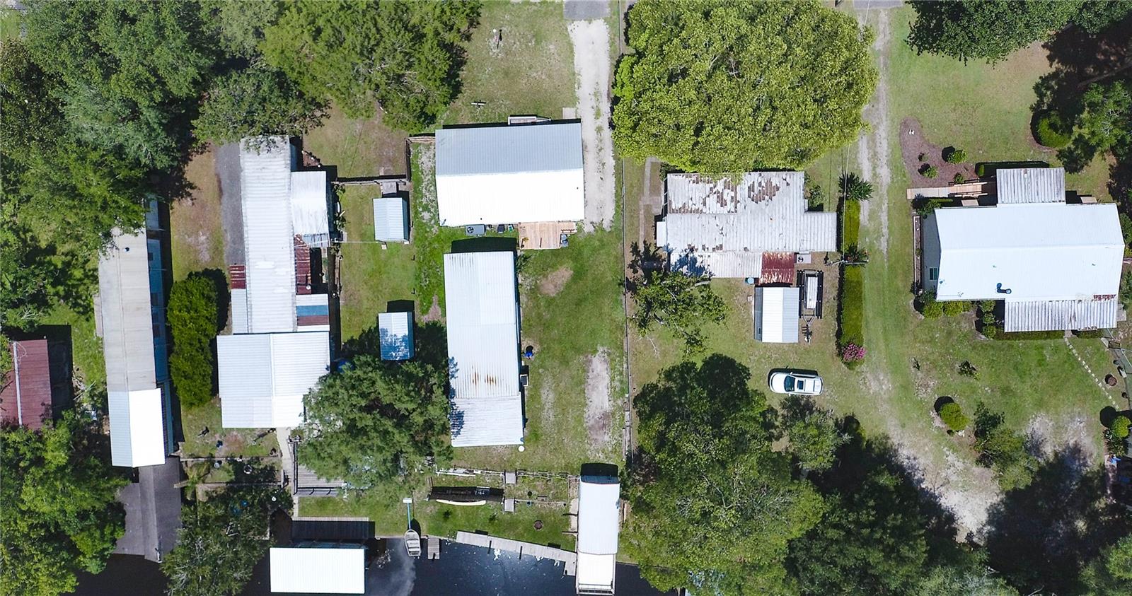 Image 43 of 53 For 104 Waterway Avenue