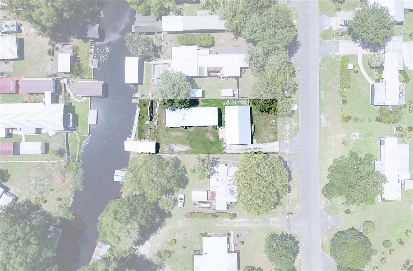 Image 49 of 53 For 104 Waterway Avenue